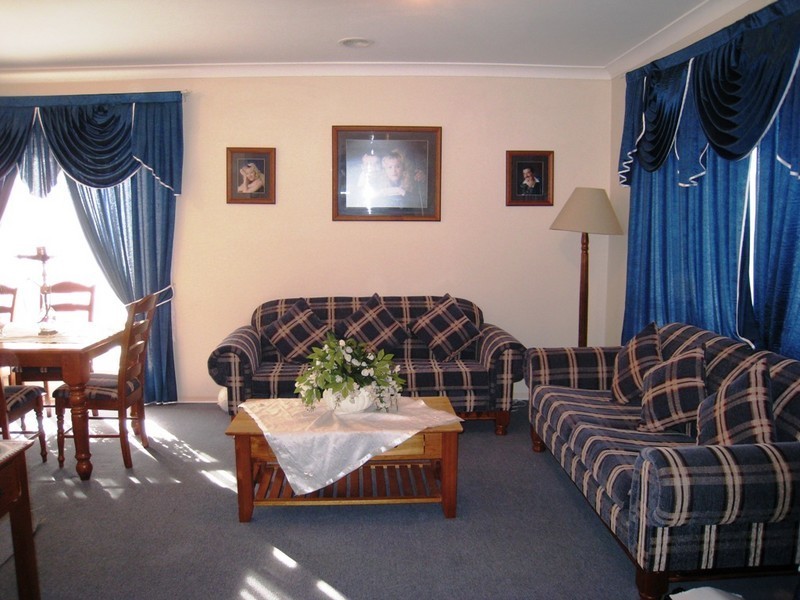 2 The Estuary, Hallam VIC 3803