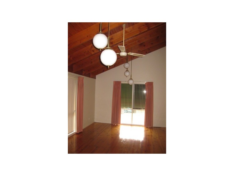 55 Mossgiel Park Drive, Endeavour Hills VIC 3802