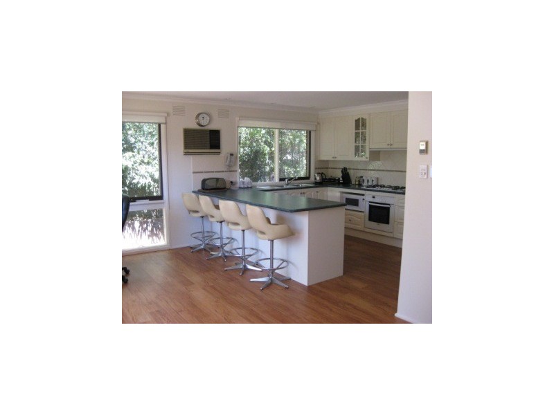 3 Munster Court, Endeavour Hills VIC 3802