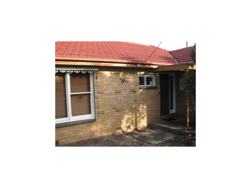9 Edgewood Road, Dandenong VIC 3175