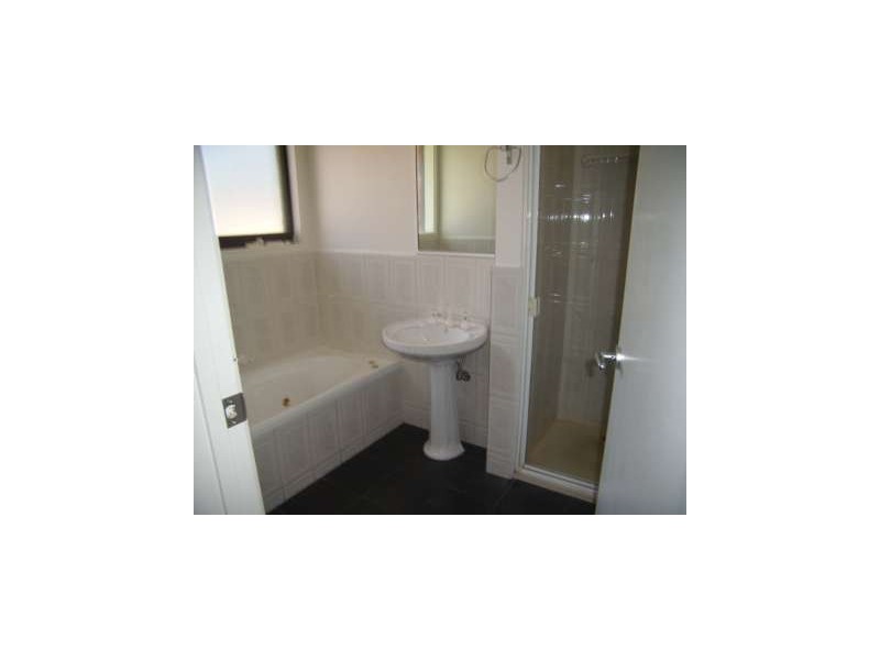 14 Taurus Ave, Dandenong North VIC 3175