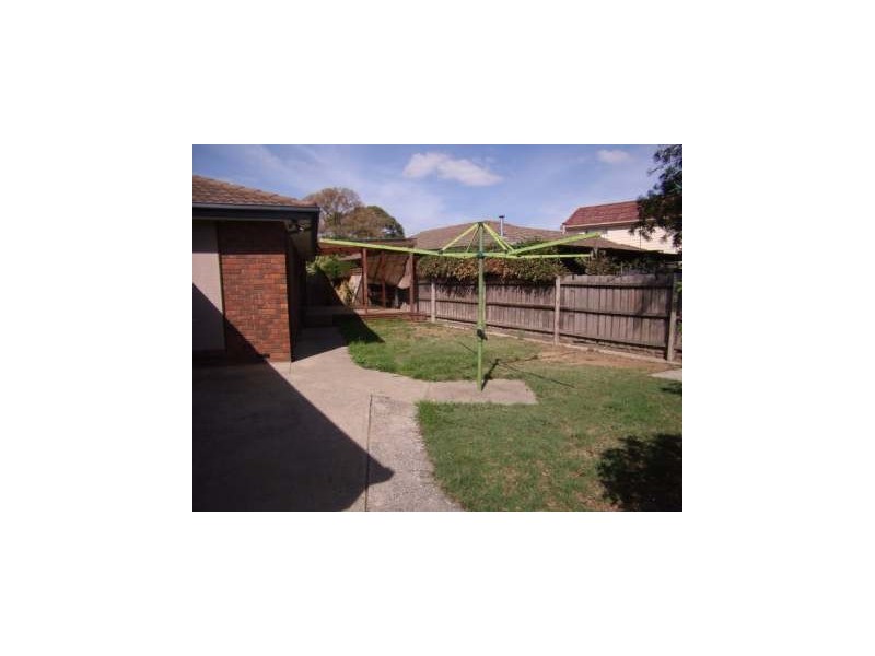 14 Taurus Ave, Dandenong North VIC 3175