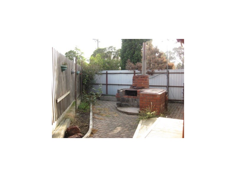 28  Holly Avenue, Dandenong North VIC 3175