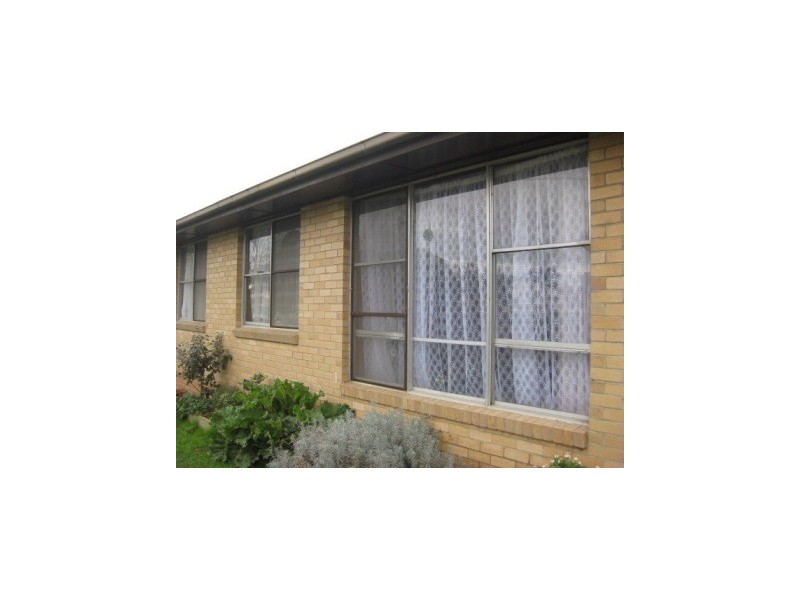 5 Conferta Cres, Doveton VIC 3177