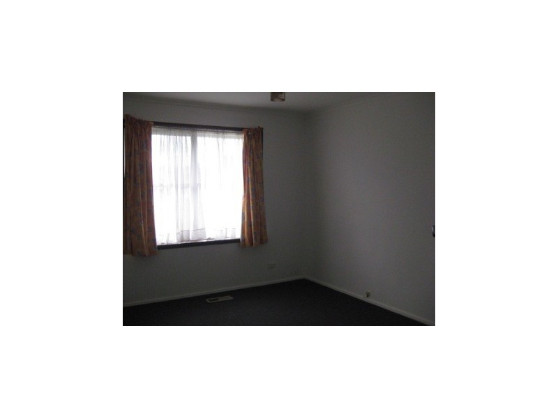 5 Conferta Cres, Doveton VIC 3177