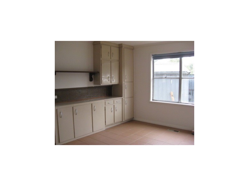 5 Conferta Cres, Doveton VIC 3177