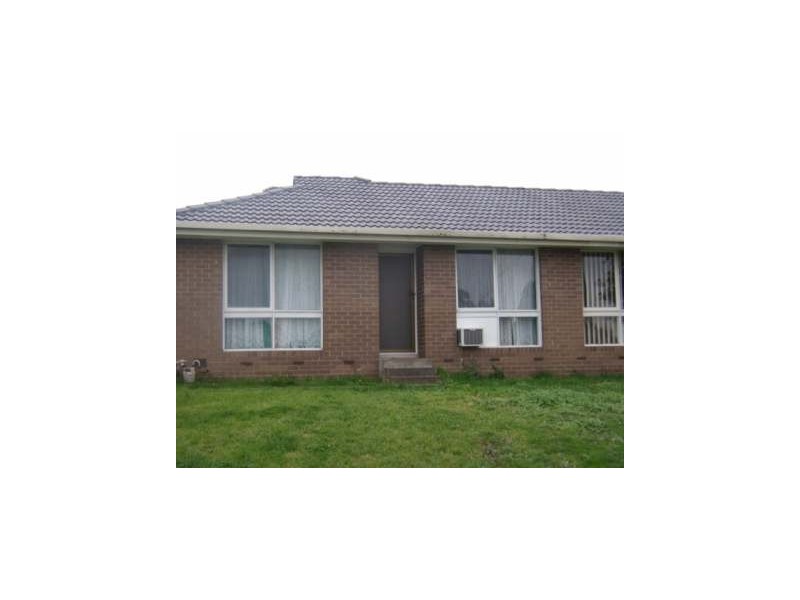 2/5 Rhodan Crt, Dandenong North VIC 3175
