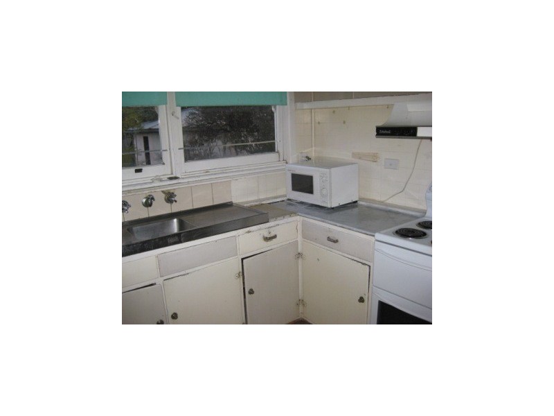 35 New St, Dandenong VIC 3175