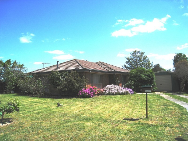 3 Robbins Way, Hampton Park VIC 3976