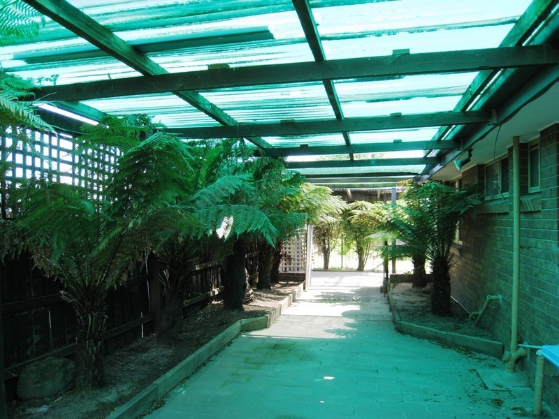 3 Robbins Way, Hampton Park VIC 3976