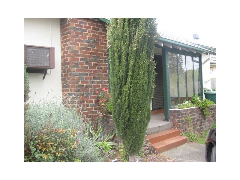 1/3 Gwenda St, Dandenong VIC 3175