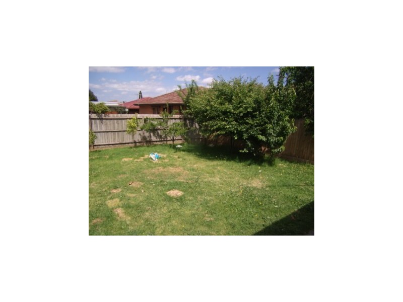 3 Taurus Ave, Dandenong North VIC 3175