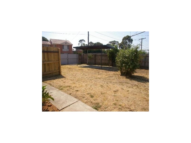 1/24 William Ave, Hallam VIC 3803