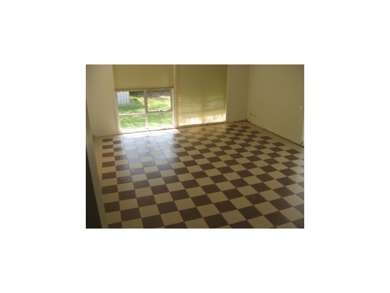 10 Lilac Ave, Dandenong North VIC 3175