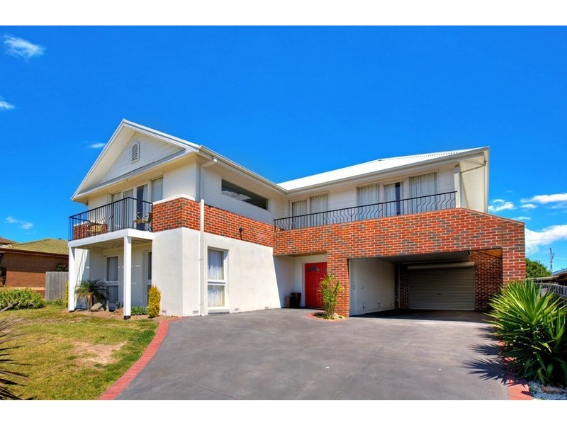 264 James Cook Drive, Endeavour Hills VIC 3802