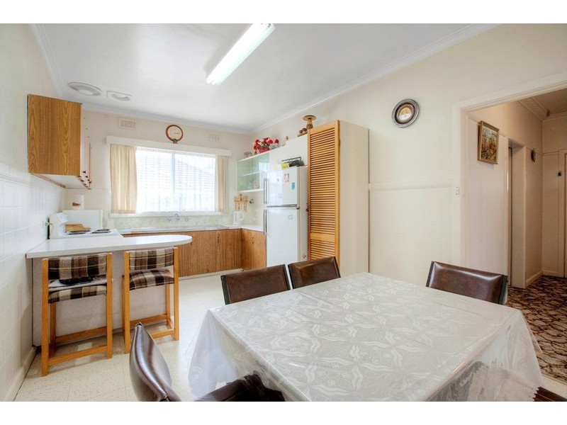 32 Power St, Dandenong VIC 3175