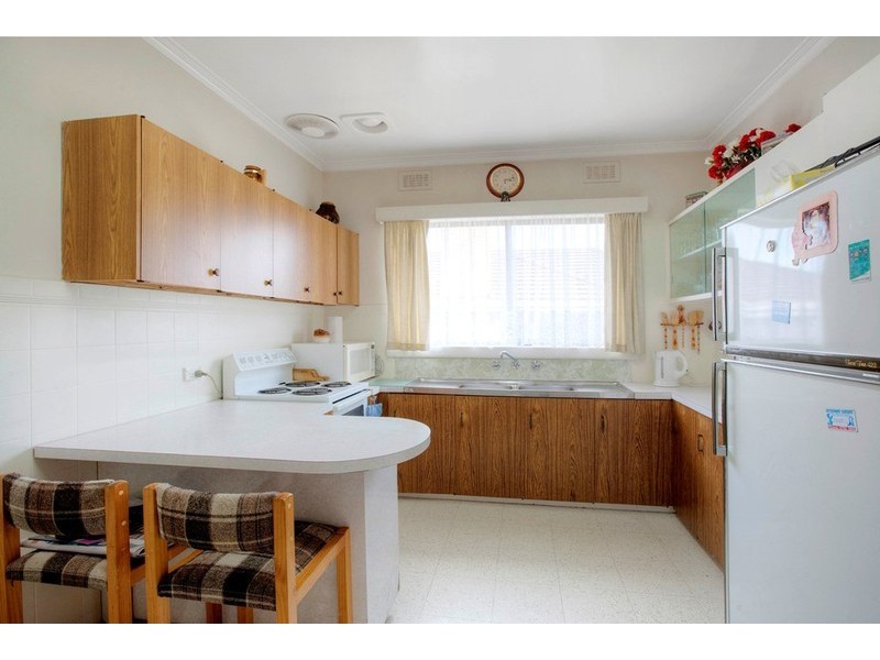 32 Power St, Dandenong VIC 3175