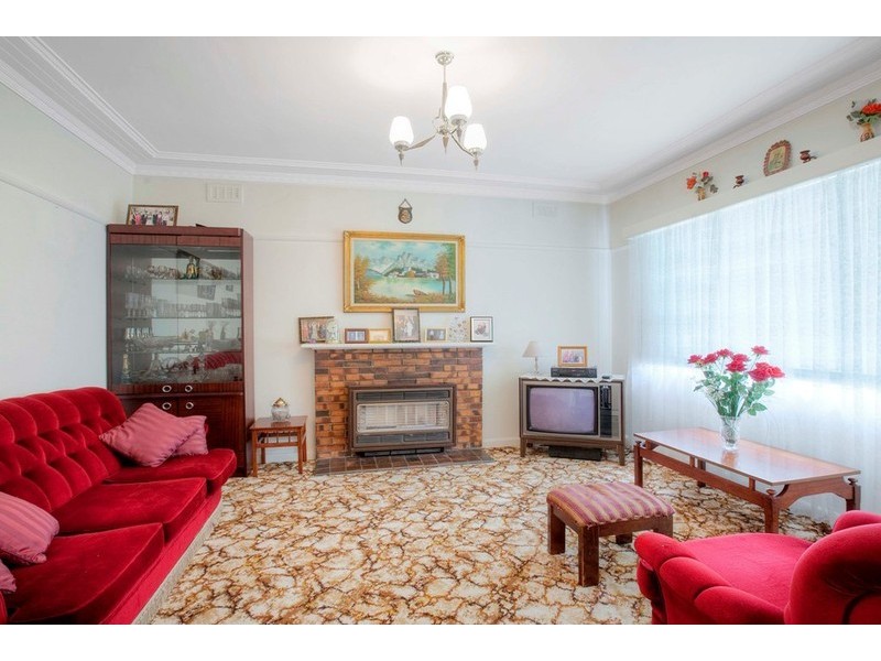 32 Power St, Dandenong VIC 3175