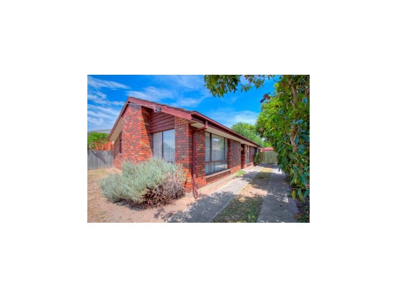 12 New St, Dandenong VIC 3175