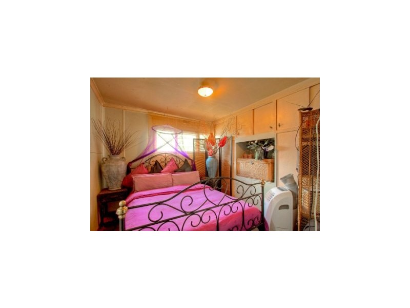 32 Grace Ave, Dandenong VIC 3175