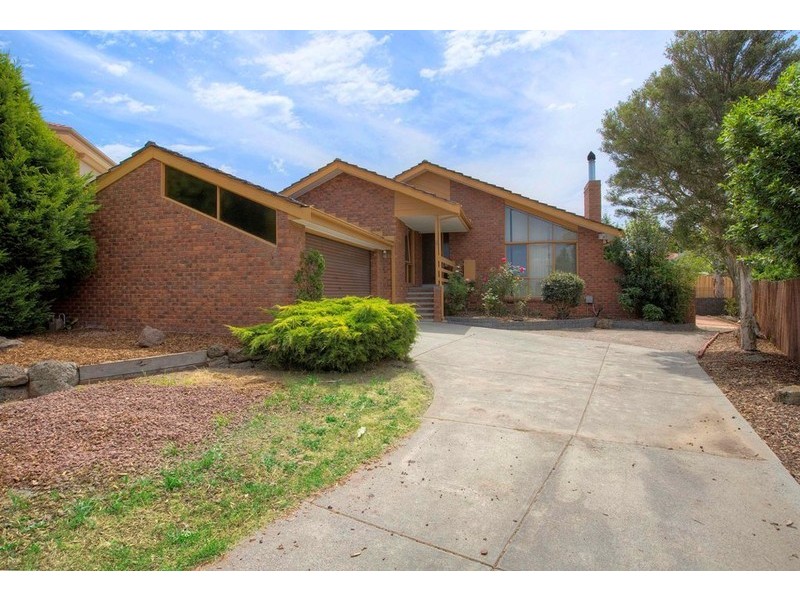 4 Gresham Close, Endeavour Hills VIC 3802