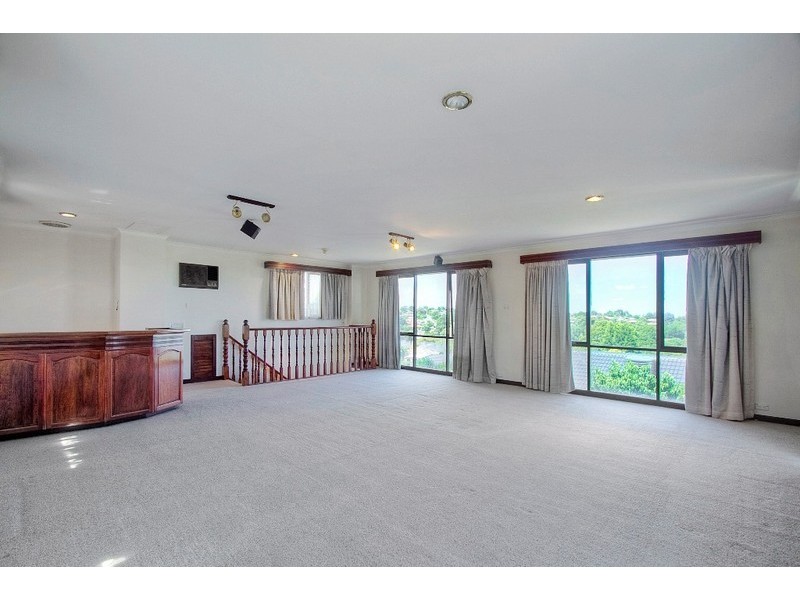 4 Tunley Close, Endeavour Hills VIC 3802