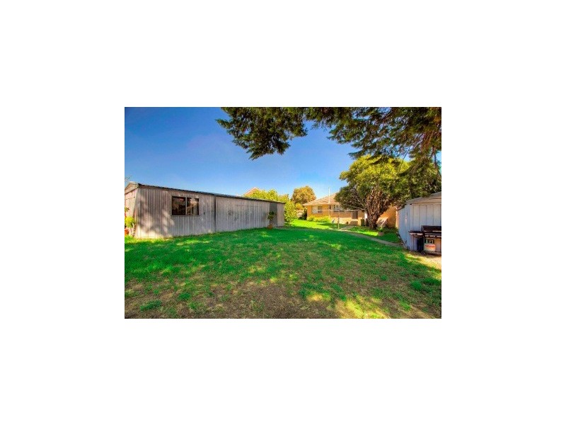 32 Dorothy St, Doveton VIC 3177