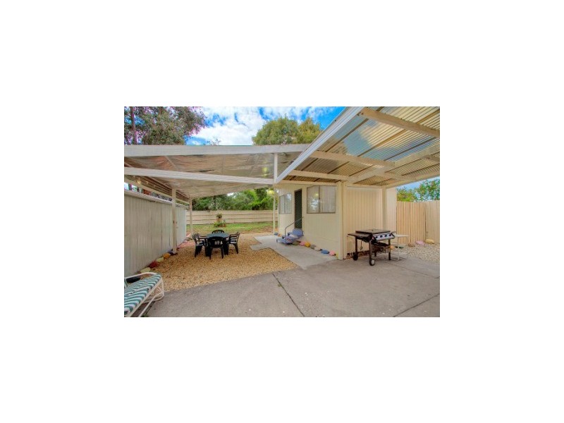 8 Pittosporum Gve, Doveton VIC 3177