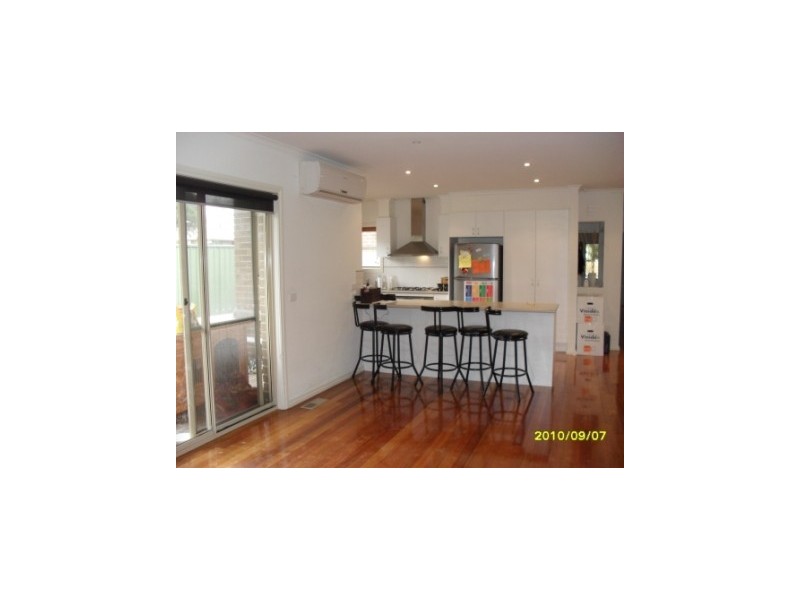 104 Carlton Rd, Dandenong VIC 3175