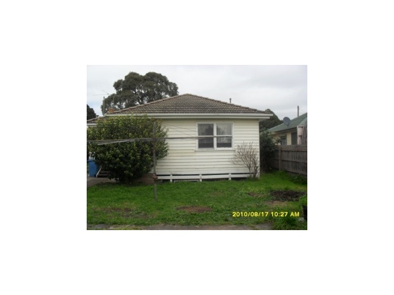 13 Fairview St, Springvale VIC 3171