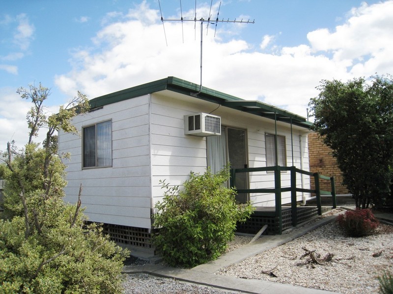 48 Hemmings Street, Dandenong VIC 3175