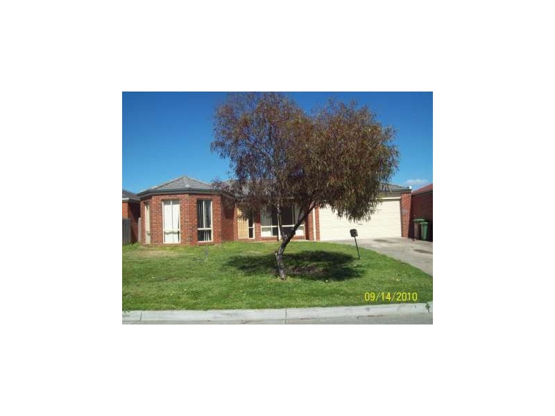 39 Strabane Way, Hampton Park VIC 3976