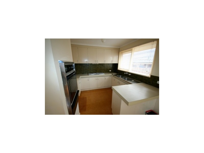 9 Miller Crt, Dandenong North VIC 3175