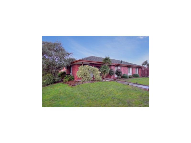 20 General Joshua Dve, Hampton Park VIC 3976