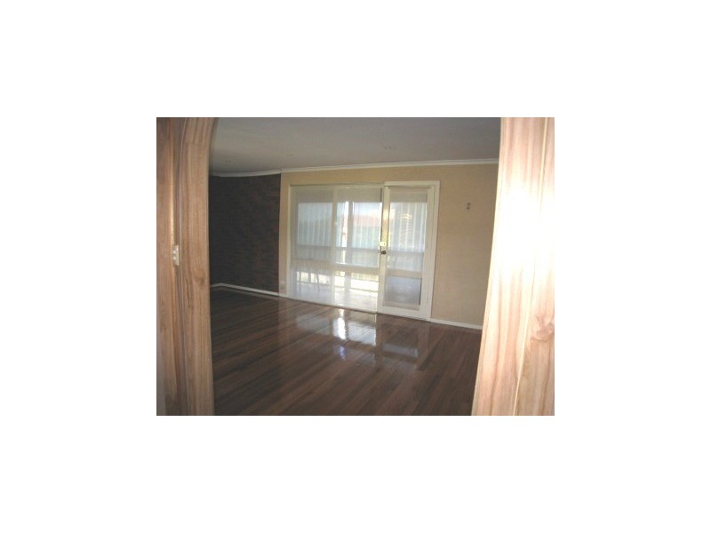 56 Charles Green Ave, Endeavour Hills VIC 3802