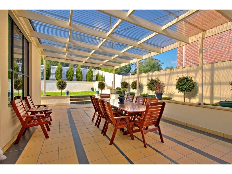 6 The Rise, Narre Warren VIC 3805