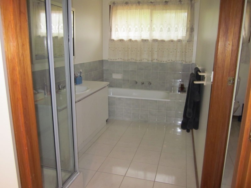 17/8-10 Belgrave Hallam Rd, Hallam VIC 3803