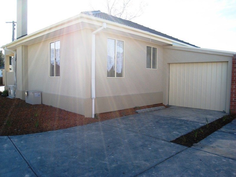 1/5 Cercis Court, Doveton VIC 3177