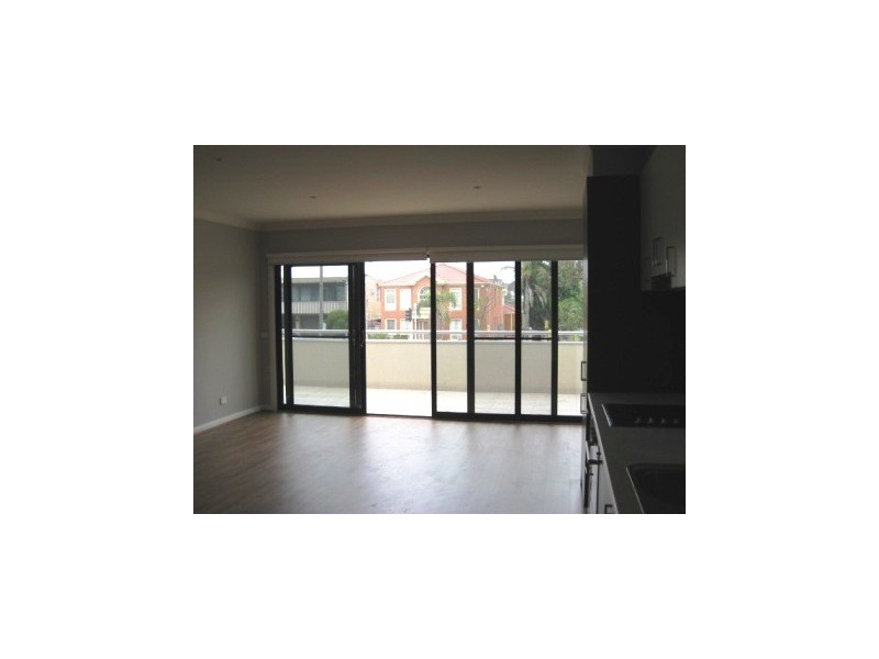 2/103-105 Springvale Rd, Springvale VIC 3171