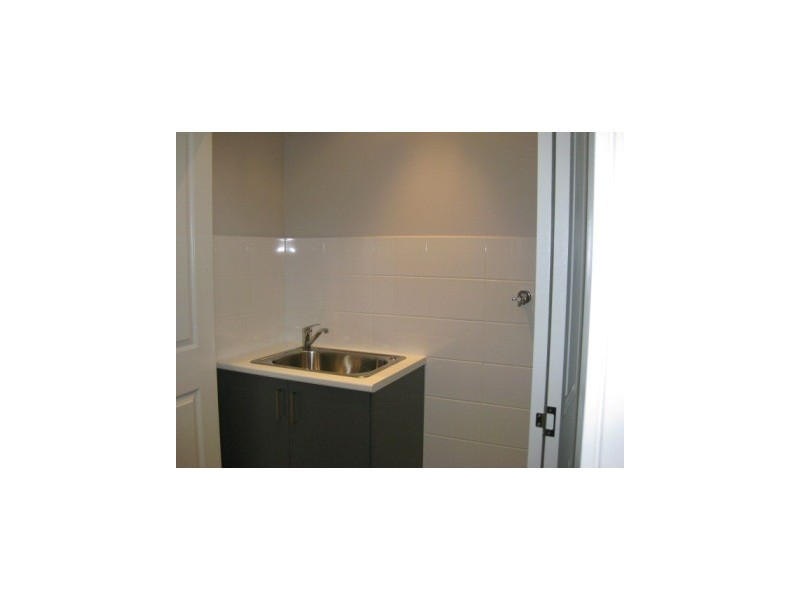 2/103-105 Springvale Rd, Springvale VIC 3171