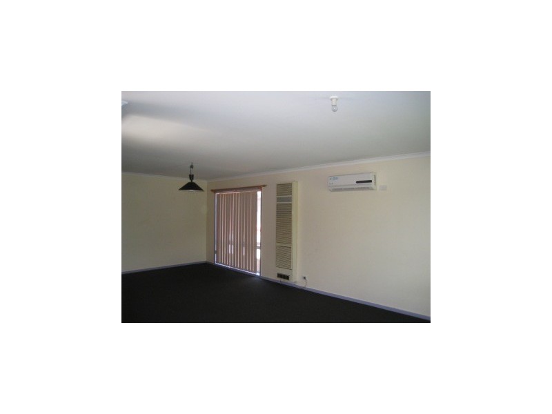 24 Horizon Blvd, Hampton Park VIC 3976