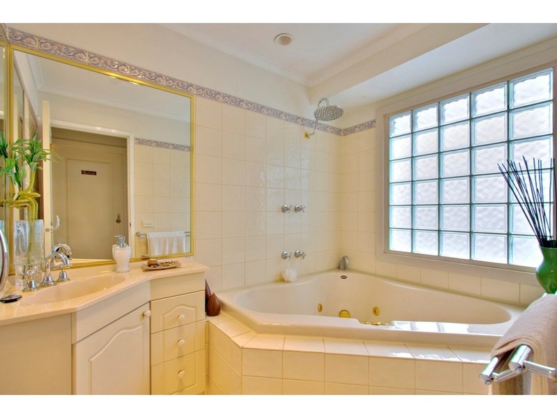 7 Sheridan Court, Endeavour Hills VIC 3802