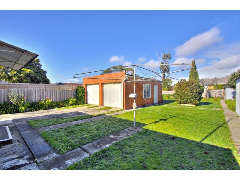 40 Grace Avenue, Dandenong VIC 3175