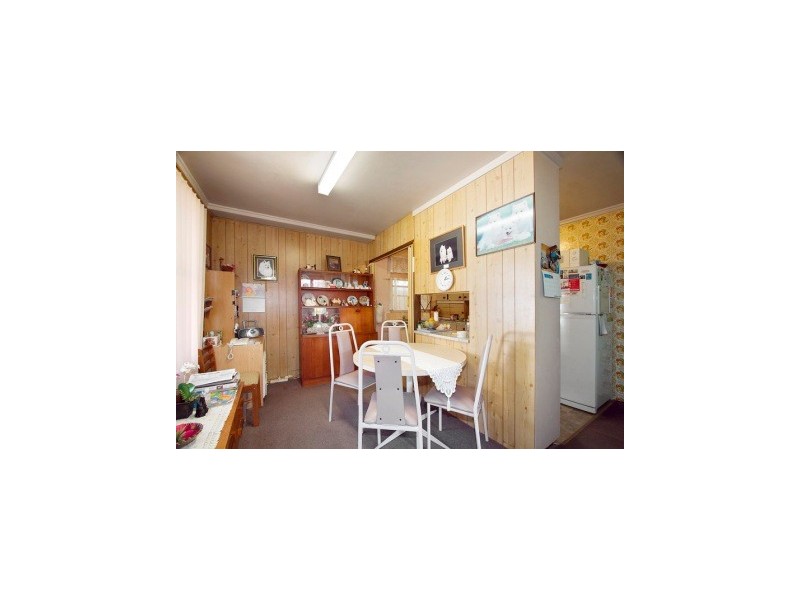 19 Lacebark St, Doveton VIC 3177