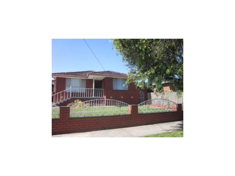 75 McFees Rd, Dandenong VIC 3175