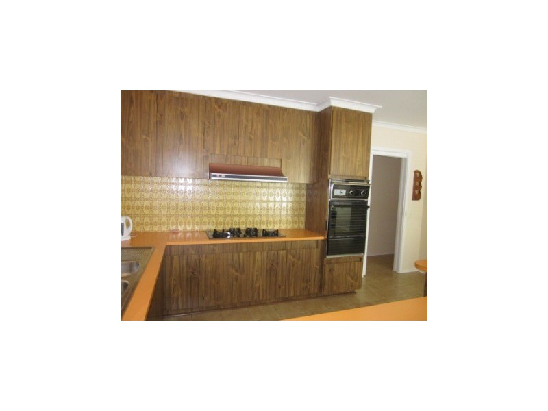 75 McFees Rd, Dandenong VIC 3175