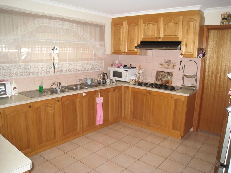 11 Samaher Court, Endeavour Hills VIC 3802