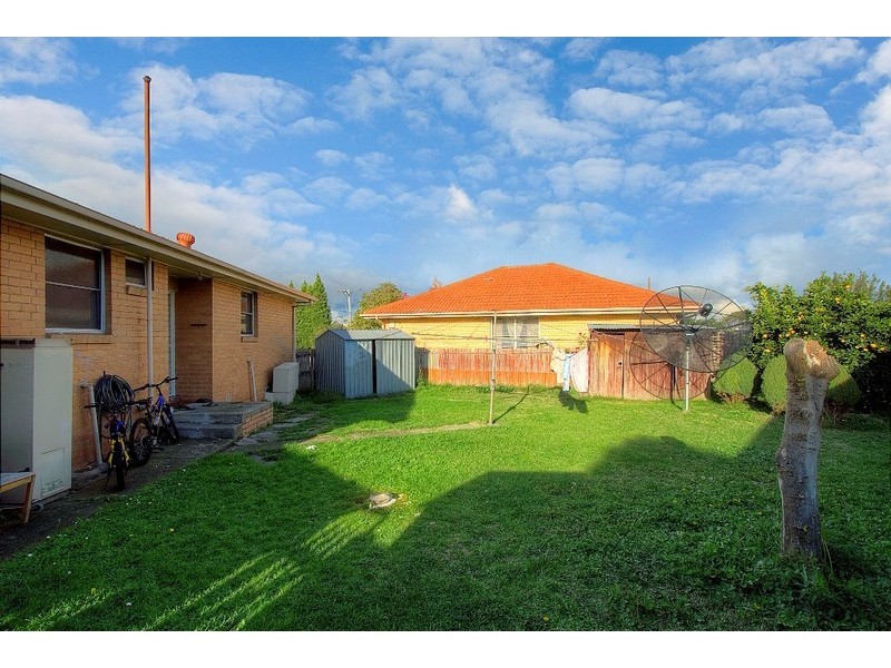 36 Booth Crescent, Dandenong North VIC 3175