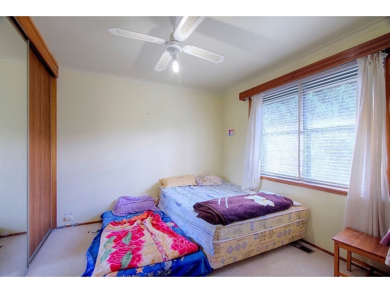 36 Booth Crescent, Dandenong North VIC 3175