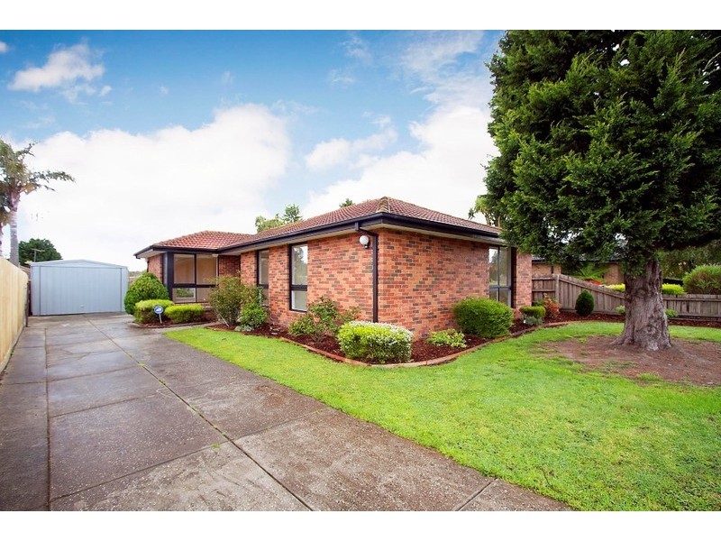 56 Girvan Circuit, Endeavour Hills VIC 3802